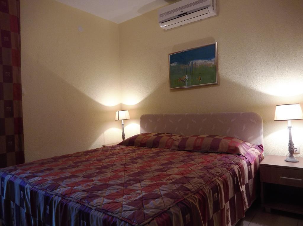 Apartments Zovko Tučepi Екстериор снимка
