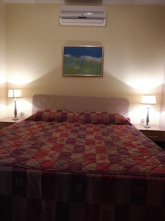 Apartments Zovko Tučepi Екстериор снимка